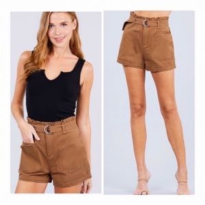 Side pocket paper bag shorts